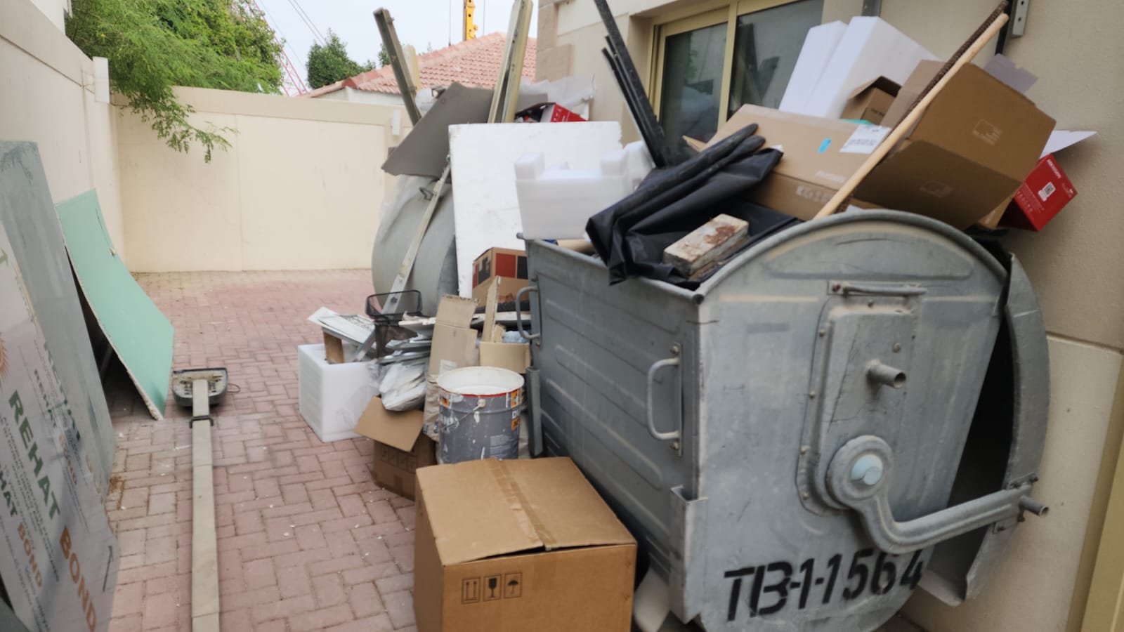 Junk Service in Dubai